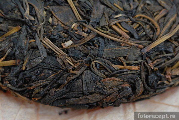 В Китае и в Азии именно зелёный шен-пуэр пьют как лекарство и как ежедневный чай